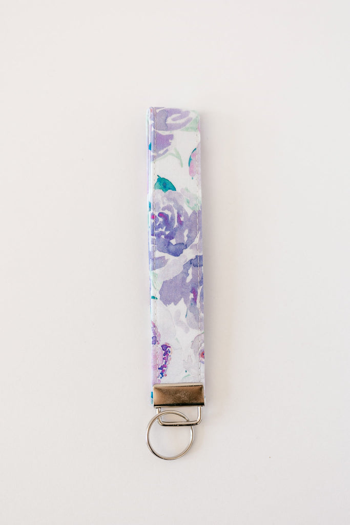 Summer Fling Floral in Lavender Wristlet Keychain