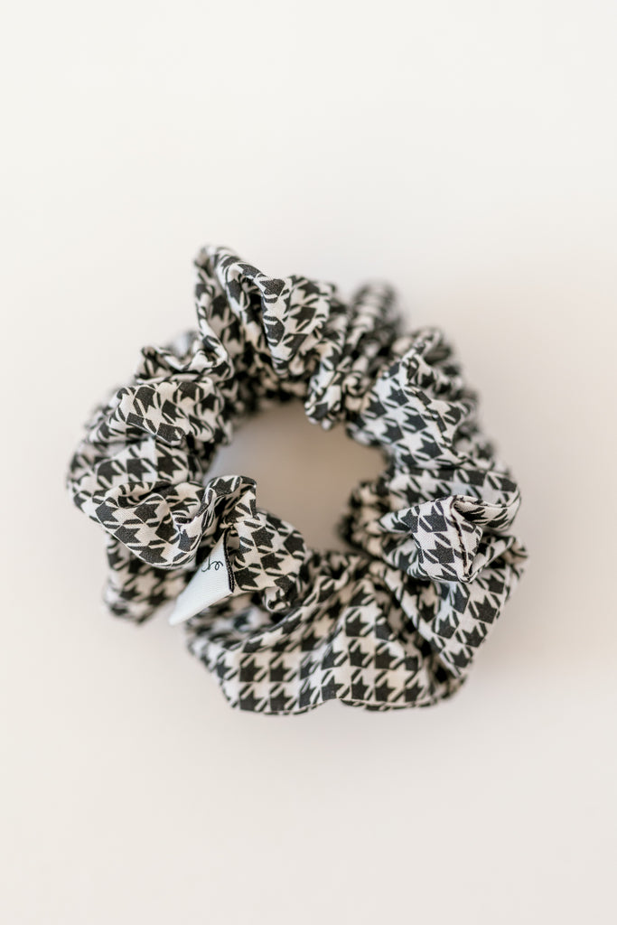 Charcoal Houndstooth Scrunchie